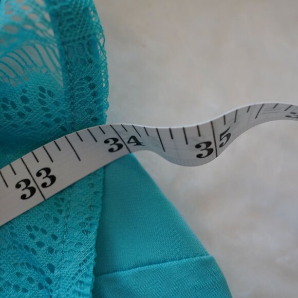 Catherines 6X Turquoise‎ Crochet Overlay Top Boho Poncho Style Plus Size - Picture 9 of 10